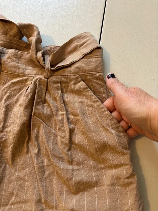 Lulus Paperbag High Waist Shorts Brown Size Large PinStripe Tie Belt Lightweight - Picture 5 of 10